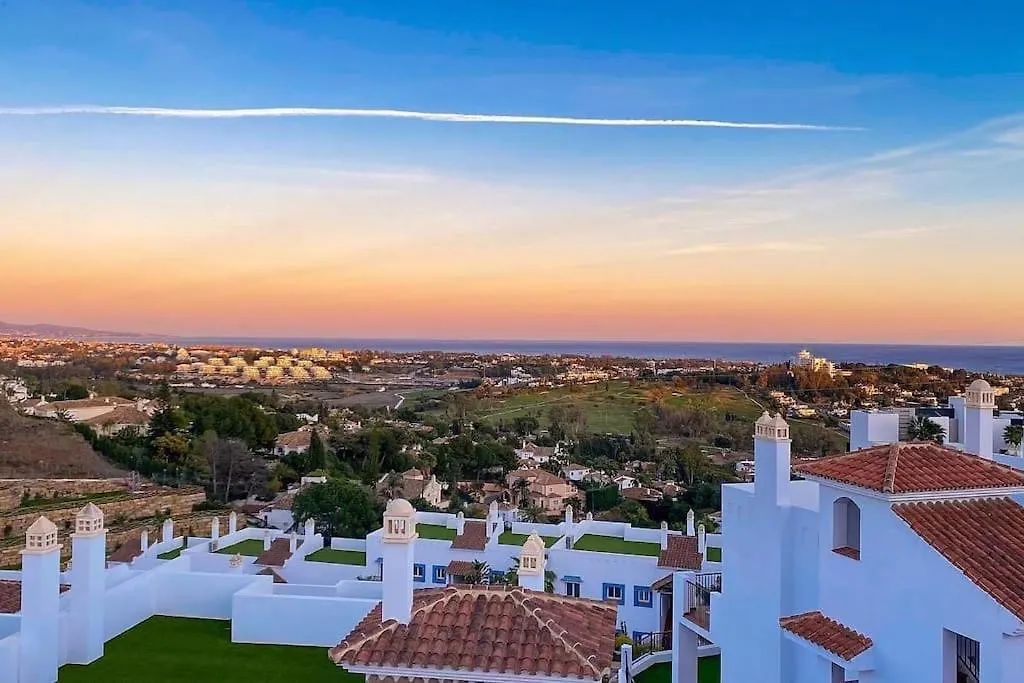 Luxury Apartment Paraiso Pueblo 埃斯特波纳