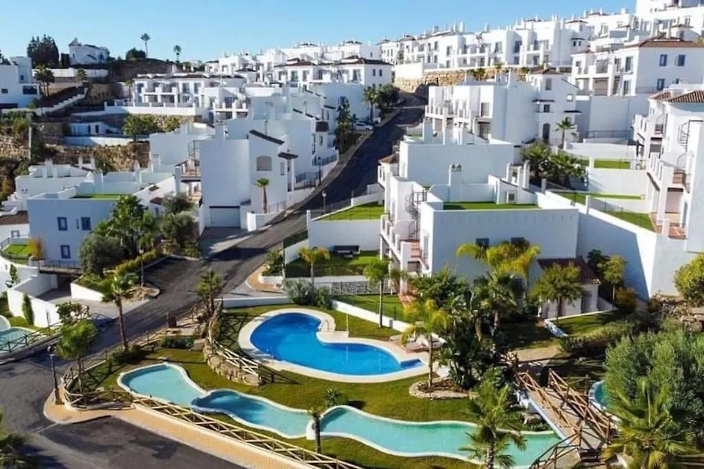 Luxury Apartment Paraiso Pueblo Estepona