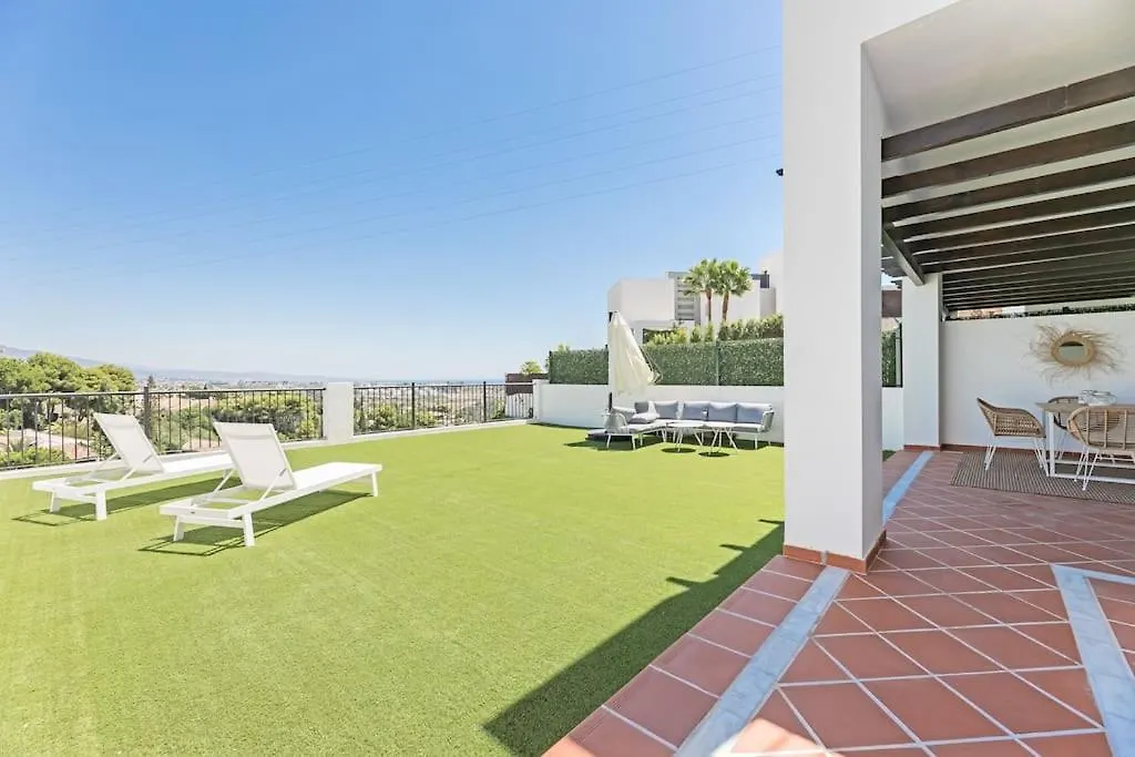 Luxury Apartment Paraiso Pueblo Estepona 0*,  Spain