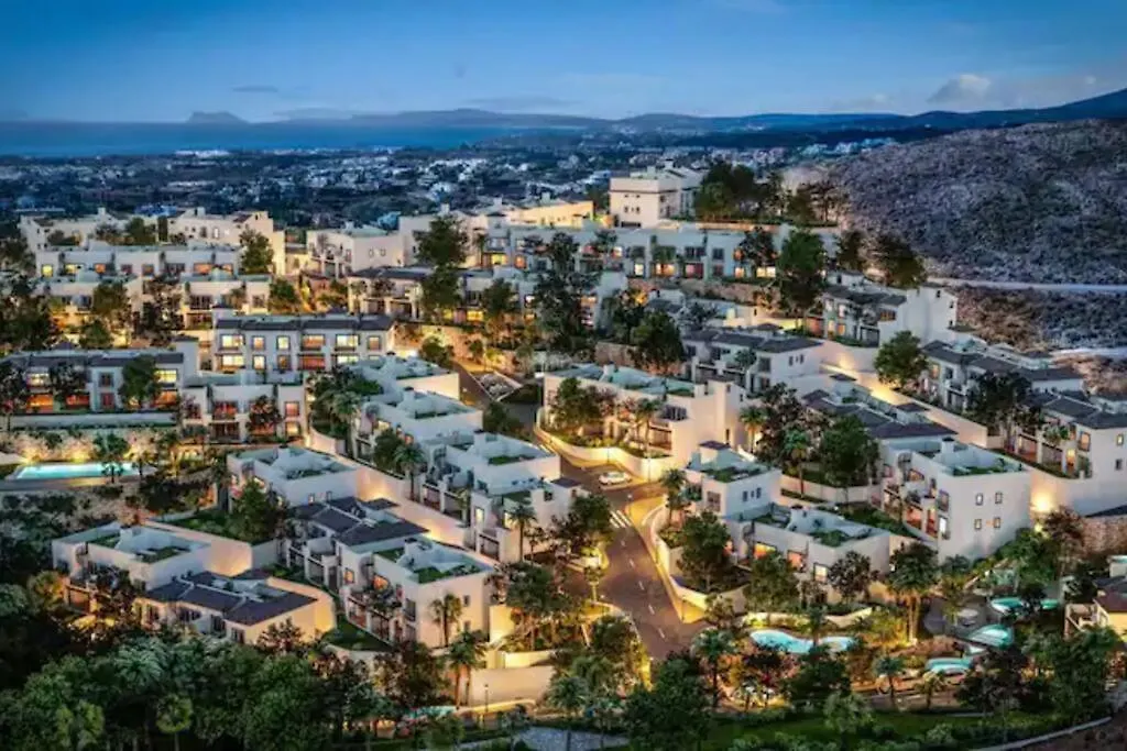 Luxury Apartment Paraiso Pueblo 埃斯特波纳 西班牙