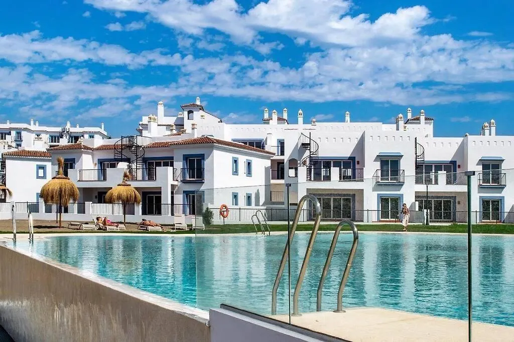 Luxury Apartment Paraiso Pueblo 埃斯特波纳