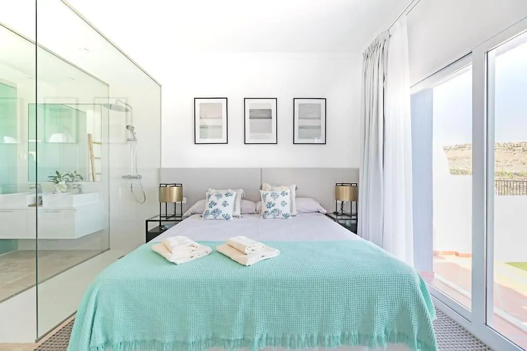 Luxury Apartment Paraiso Pueblo Estepona Spain